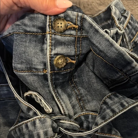 Maurices Denim Women's Shorts with Belt - Picture 3 of 9